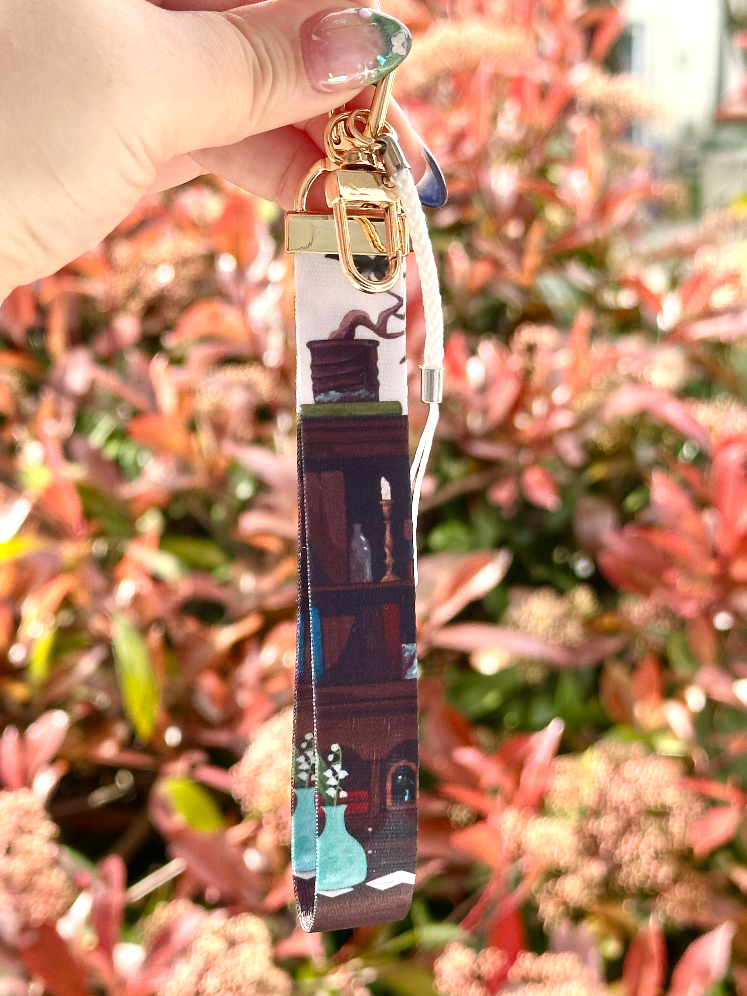 'Desk' Lanyard Keychain