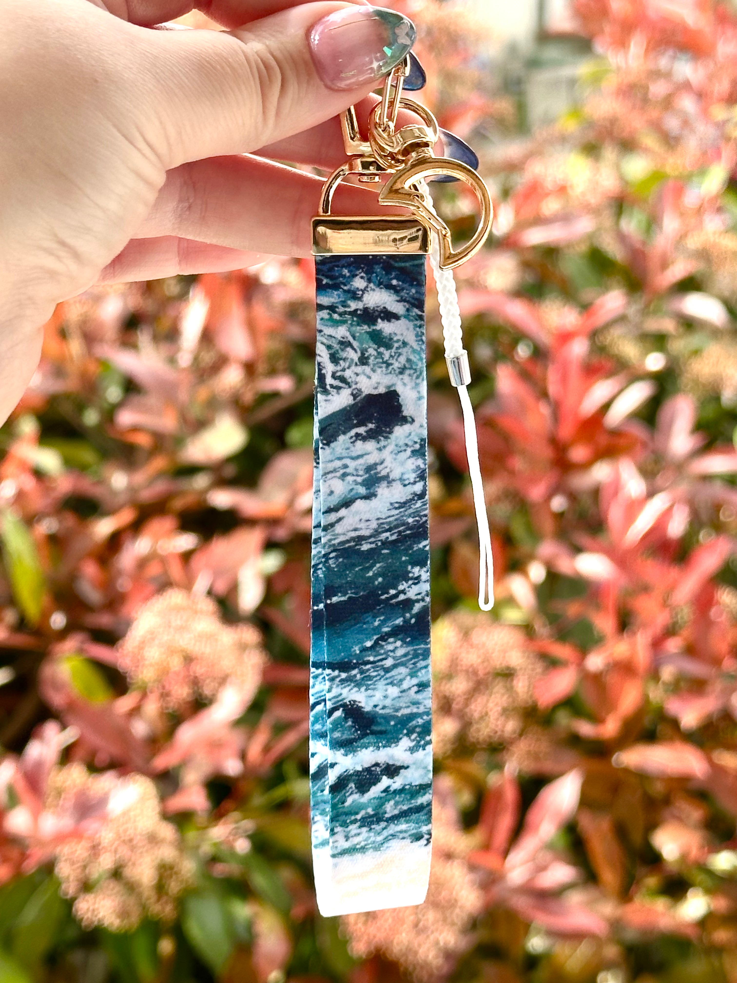 'Waves' Lanyard Keychain